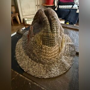 Woodward Tweed Wool Hat in good used condition